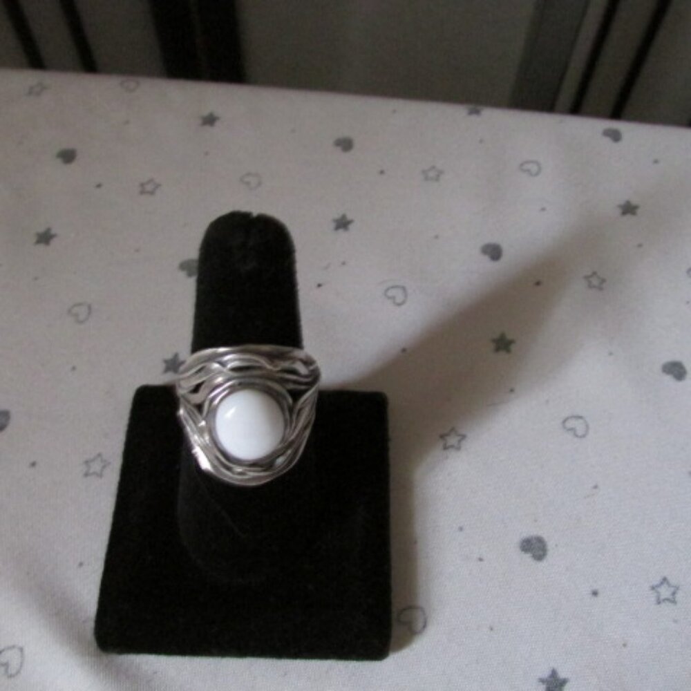 Paz Israeli white Agate Ring Size 10